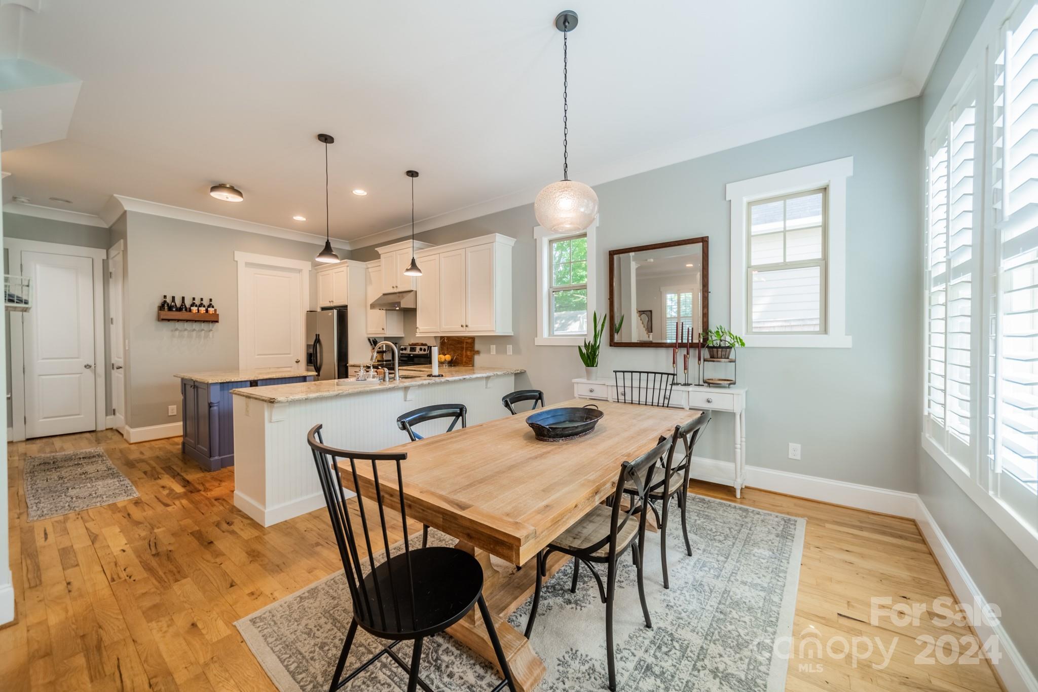 Villa Heights - Residential