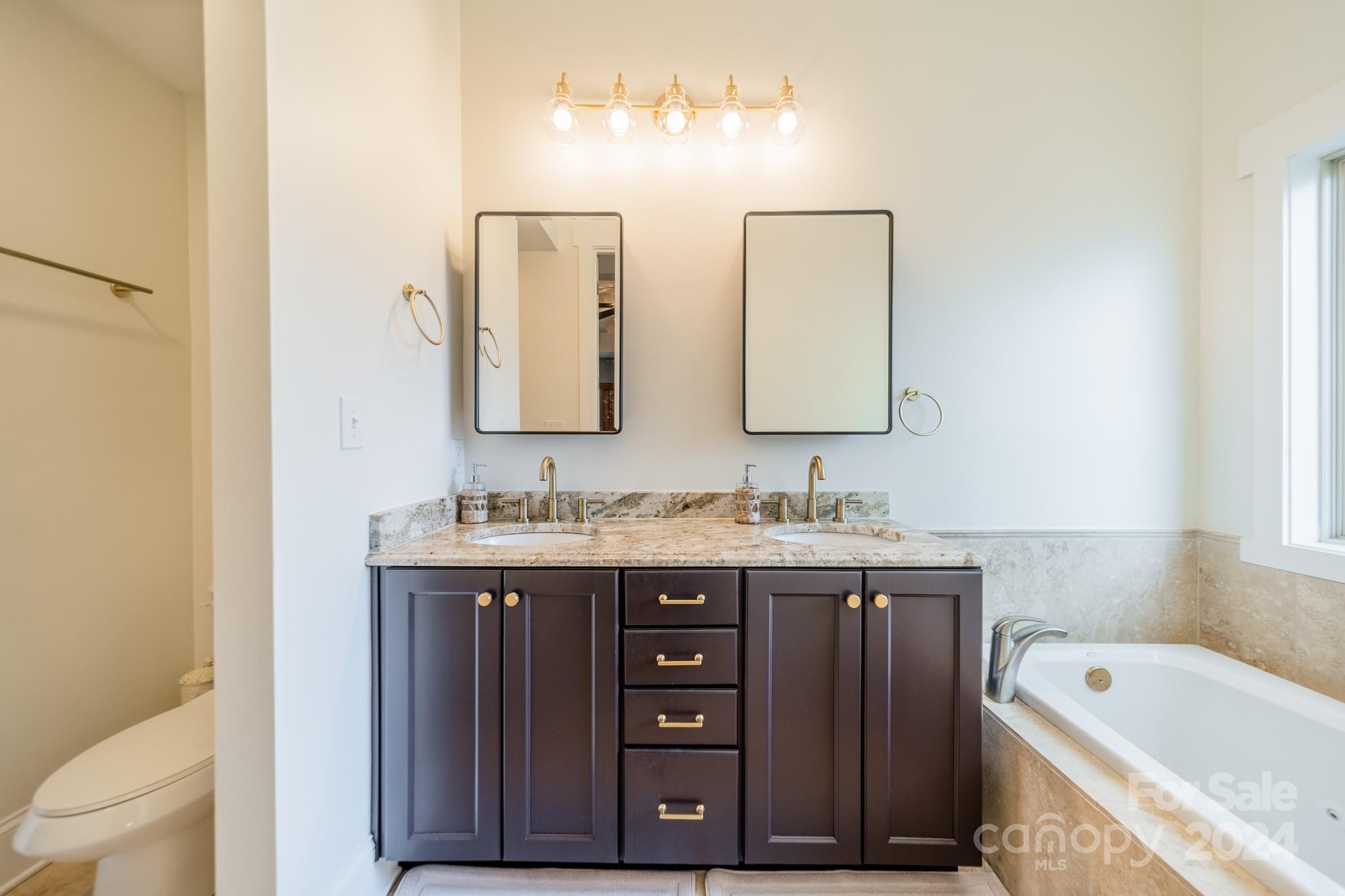 Villa Heights - Residential