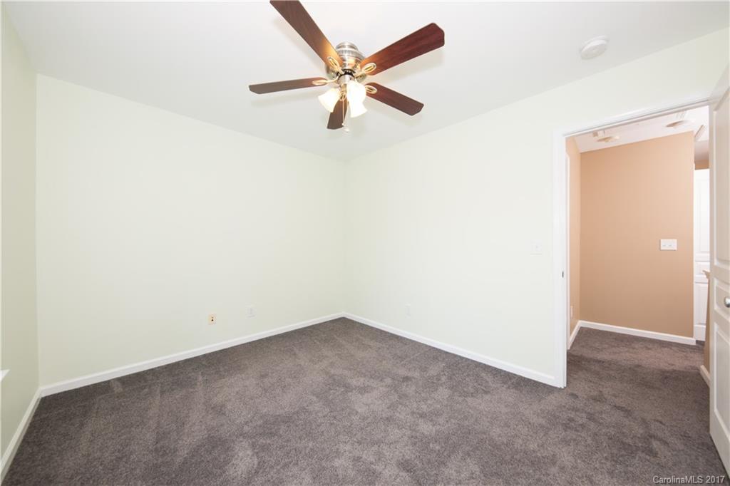 Ridge Pointe - Residential