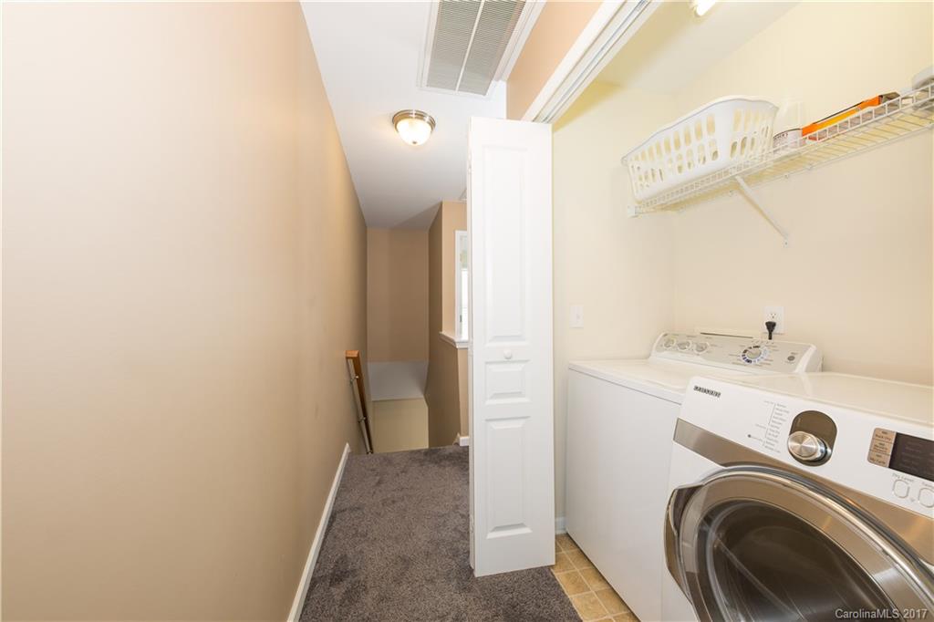 Ridge Pointe - Residential