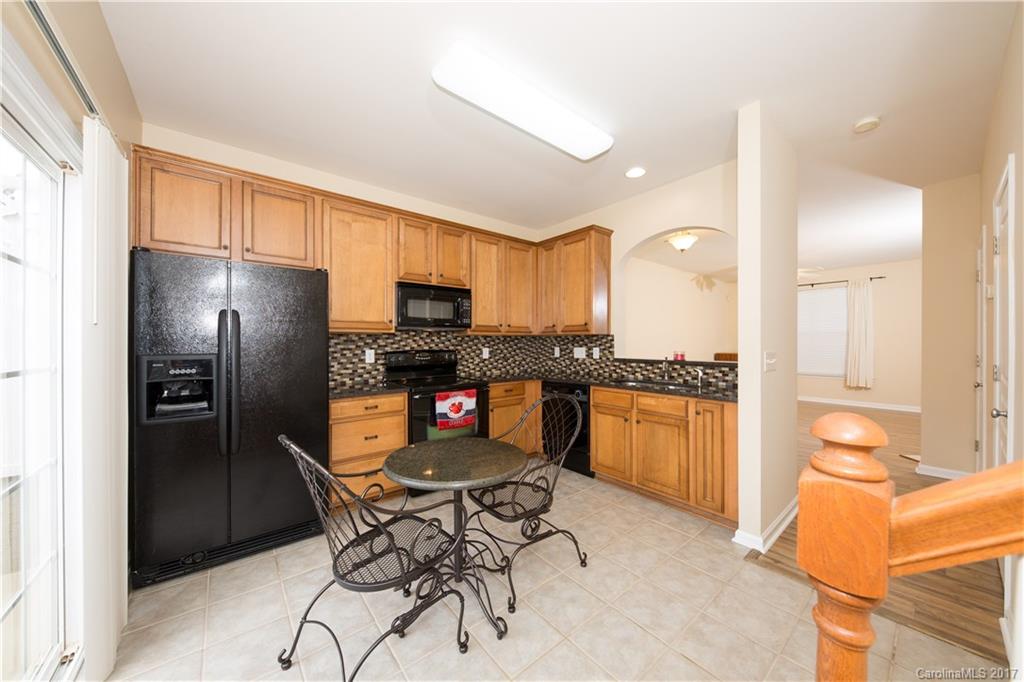 Ridge Pointe - Residential