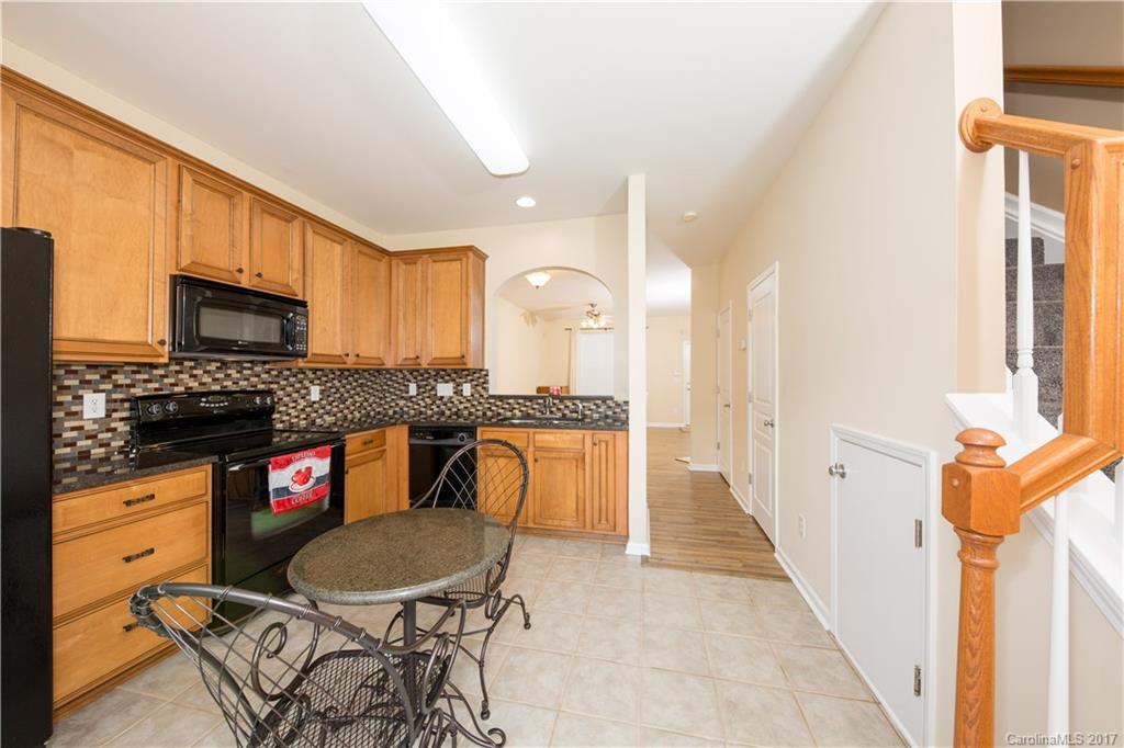 Ridge Pointe - Residential