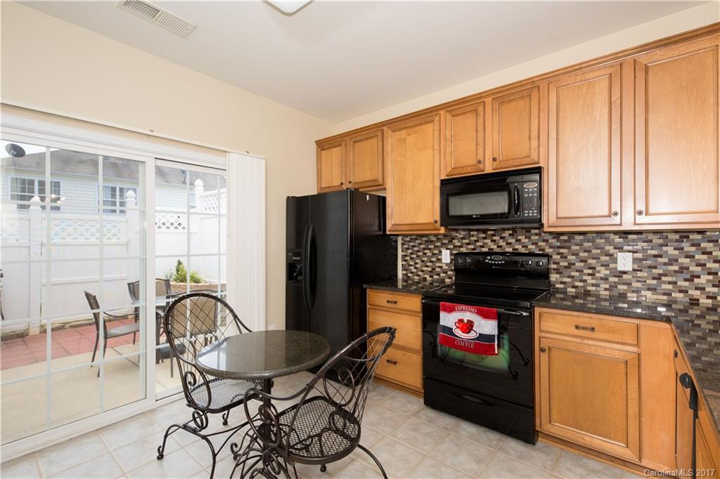 Ridge Pointe - Residential