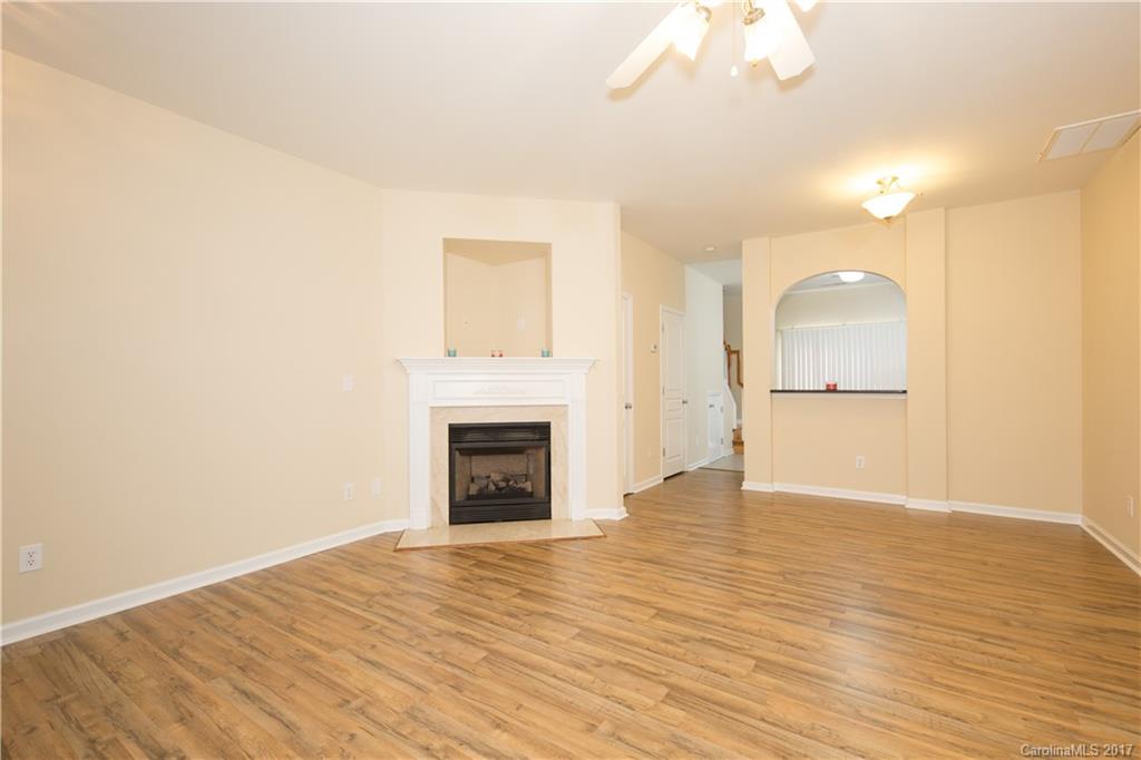 Ridge Pointe - Residential