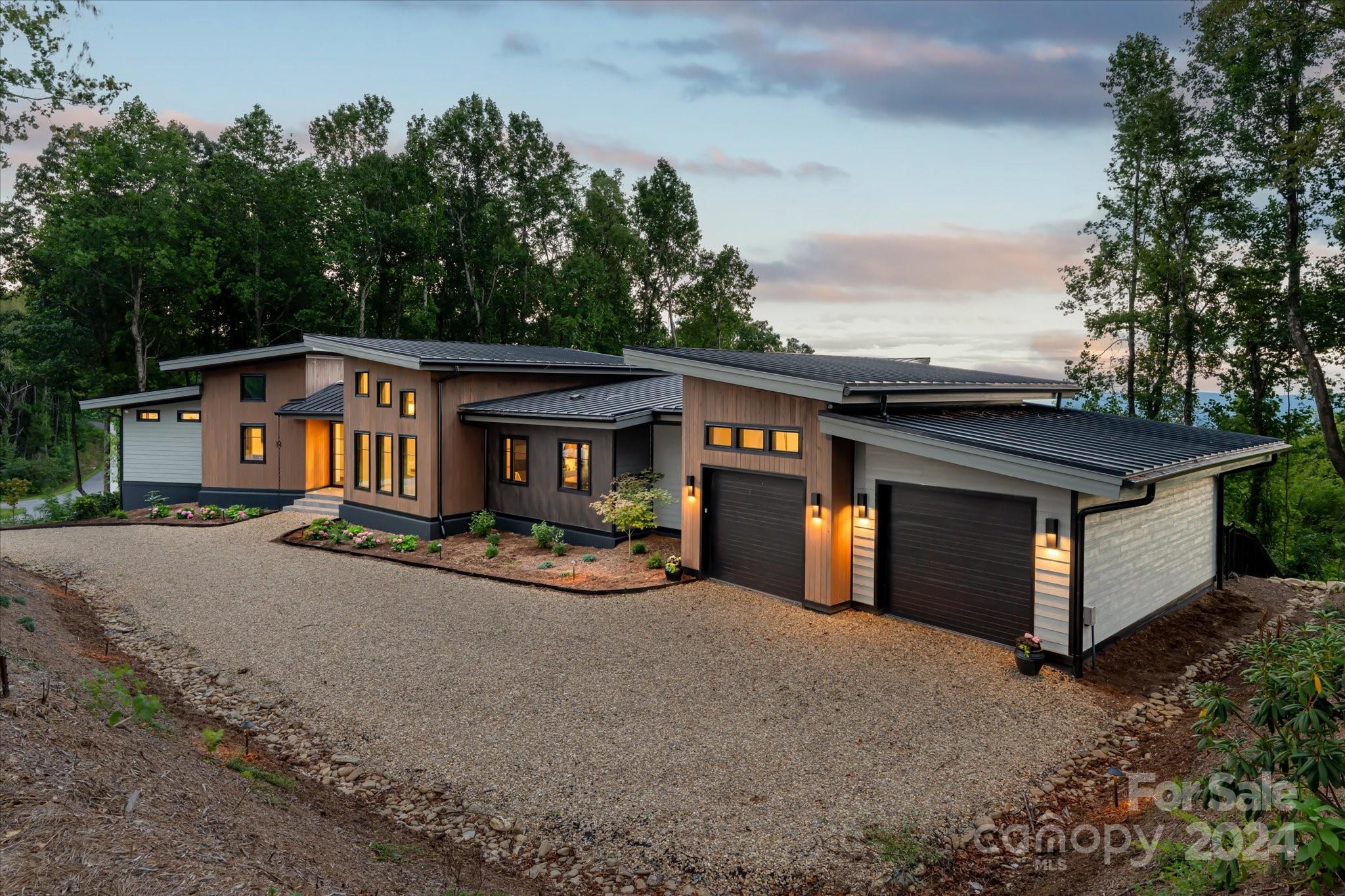 Couch Mountain - Residential