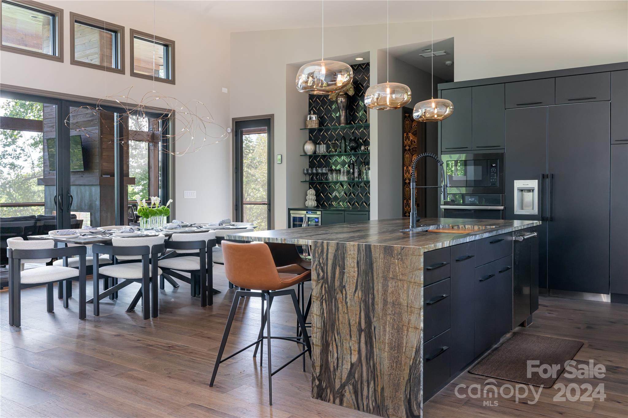 Couch Mountain - Residential