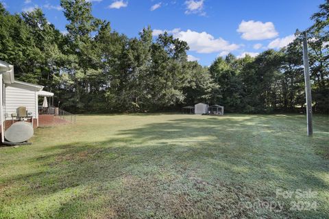 A home in Clover