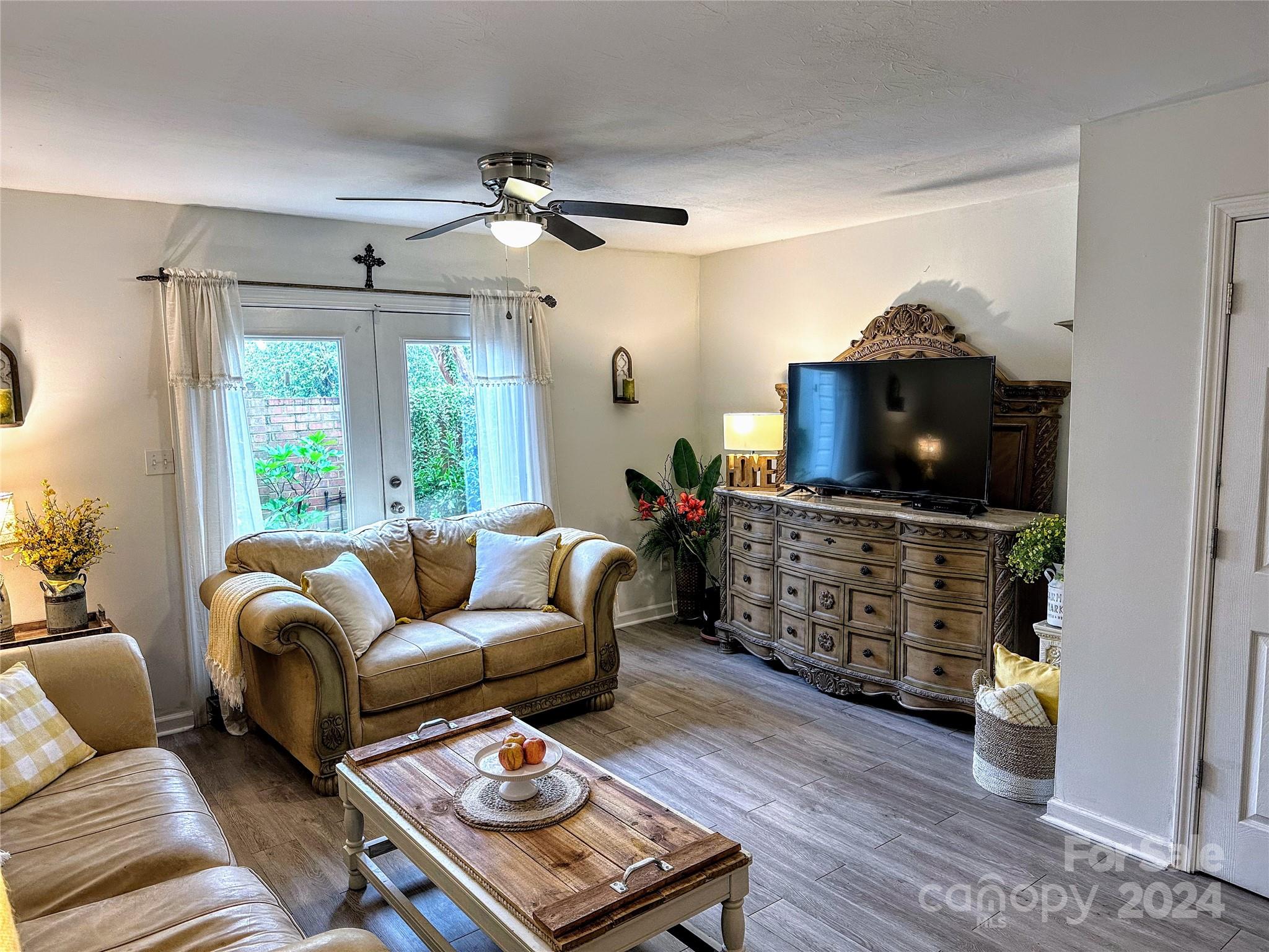 Lexington Commons - Residential