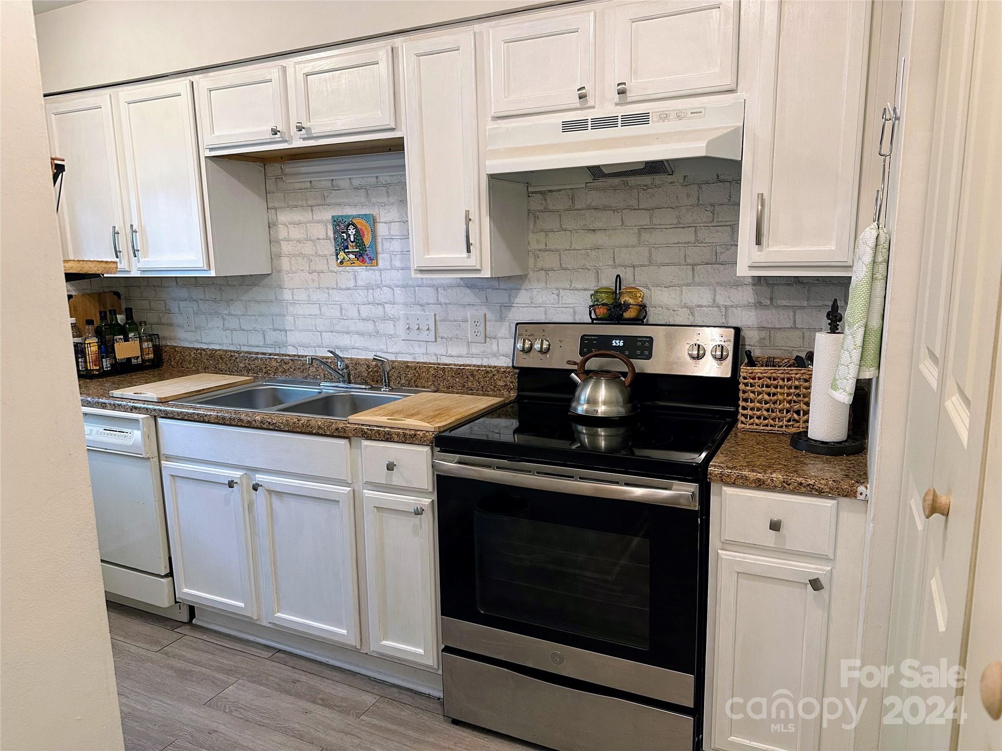 Lexington Commons - Residential