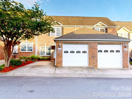 4326 LAUREL HILL LN, CHARLOTTE, NC 28217 - Image e2d1ea16d66e7330b4c5417830b0dca1/4219257733