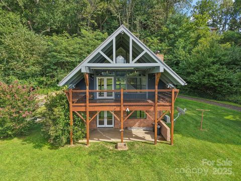 1170 Ratcliff Cove Road Waynesville NC 28786