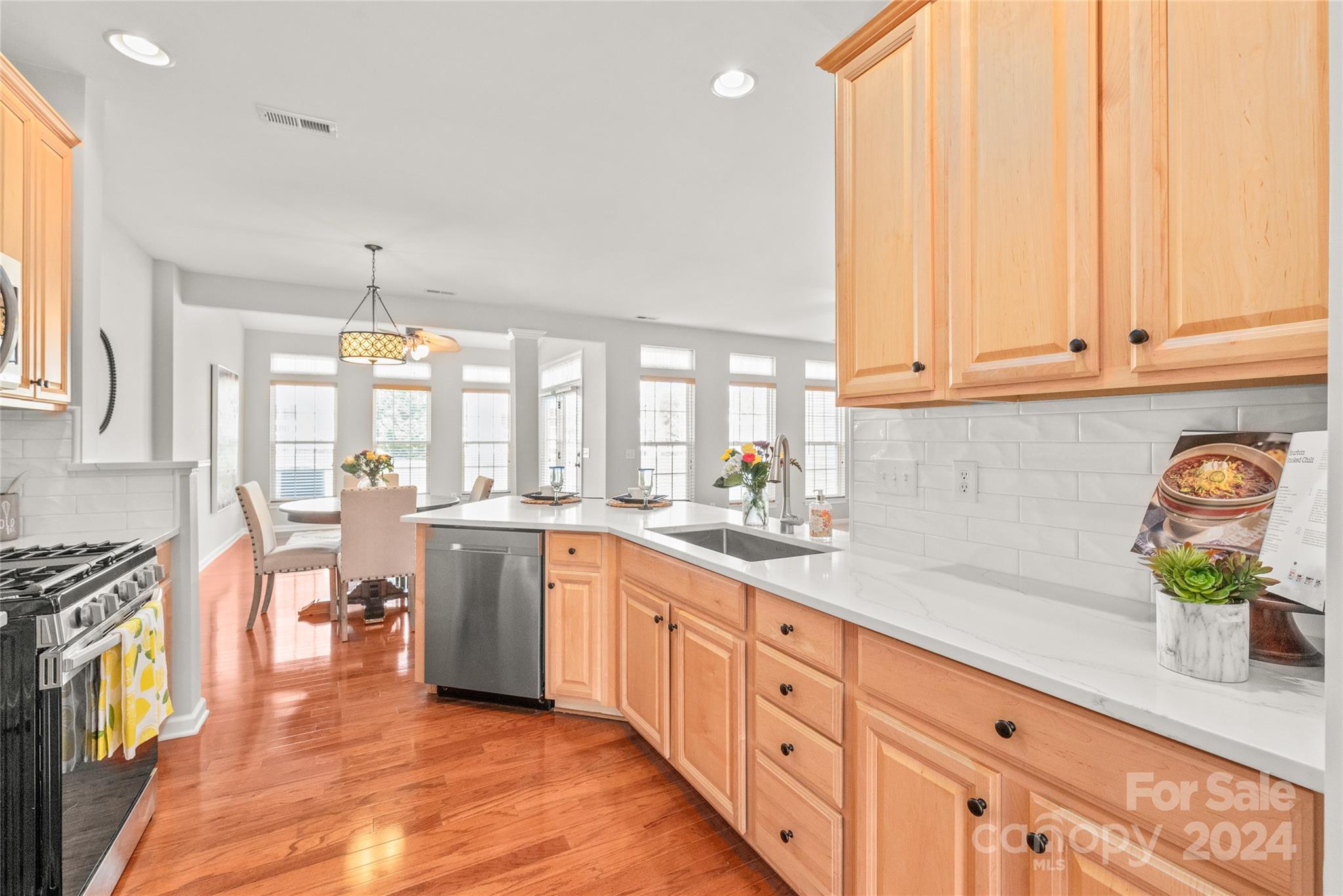 Fairway Townes - Residential