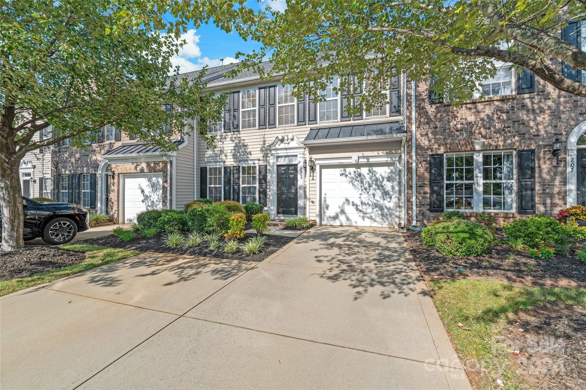 Fairway Townes - Residential