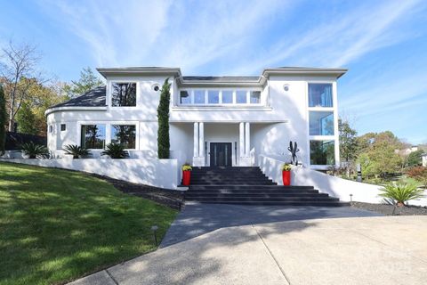 4129 Carnoustie Lane Charlotte NC 28210