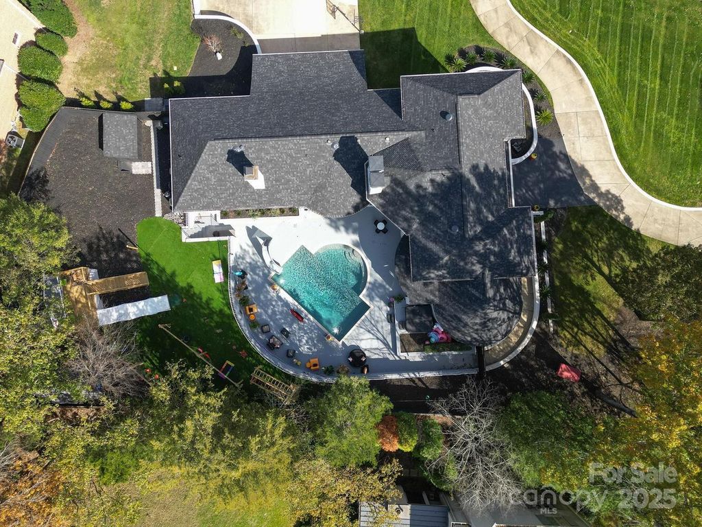 listing image 44