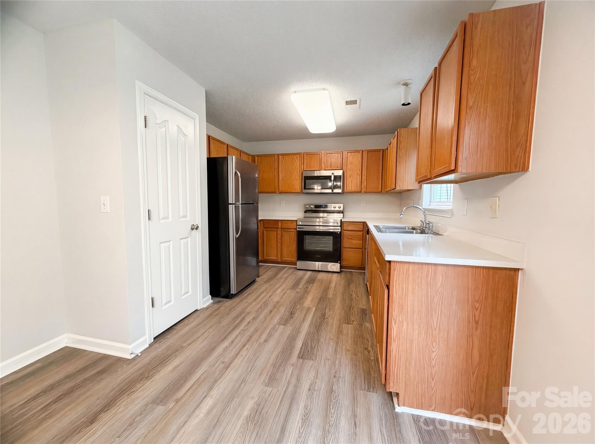 2312 Meadecroft Road