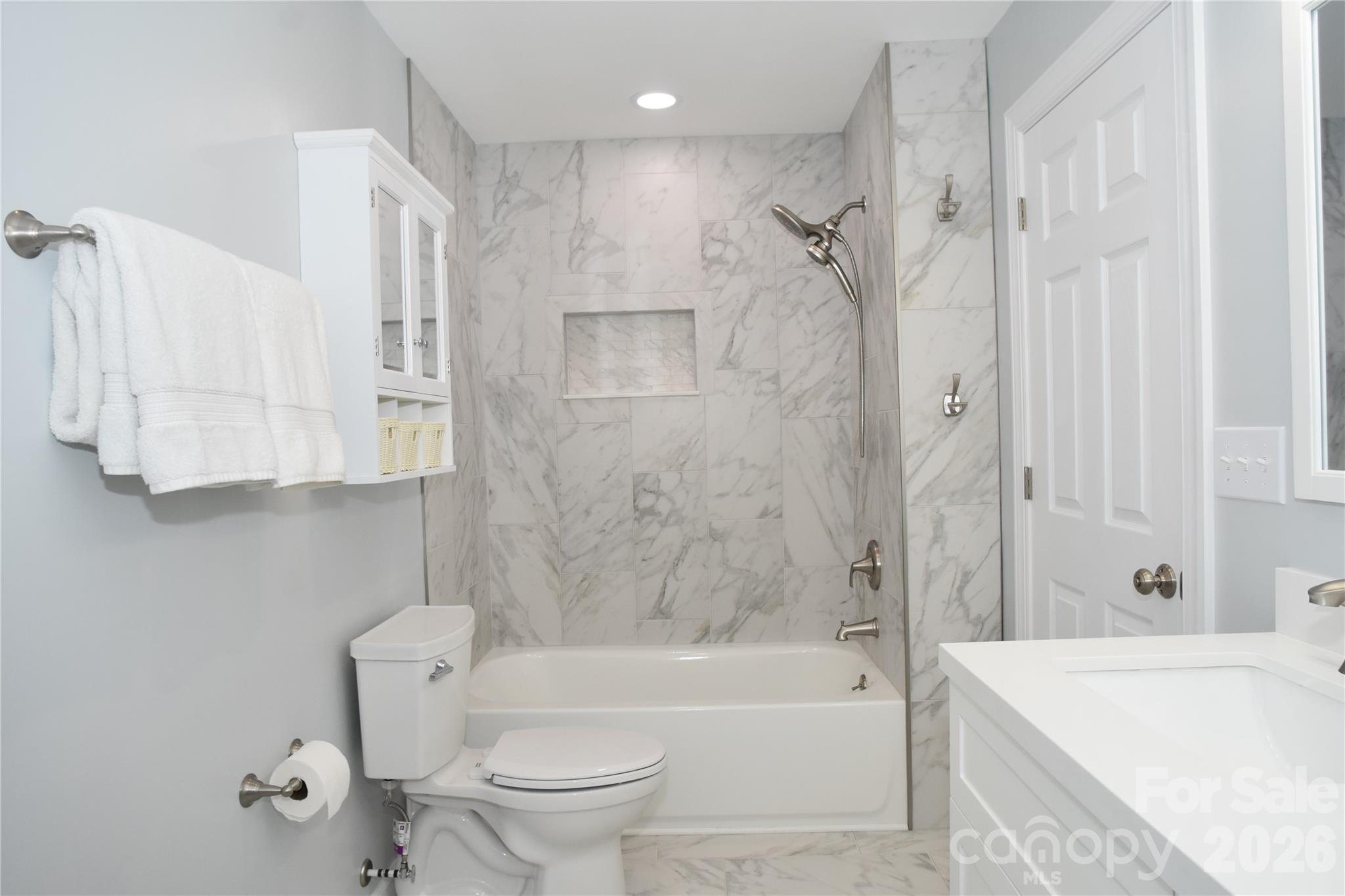 Victorian Hills - Residential