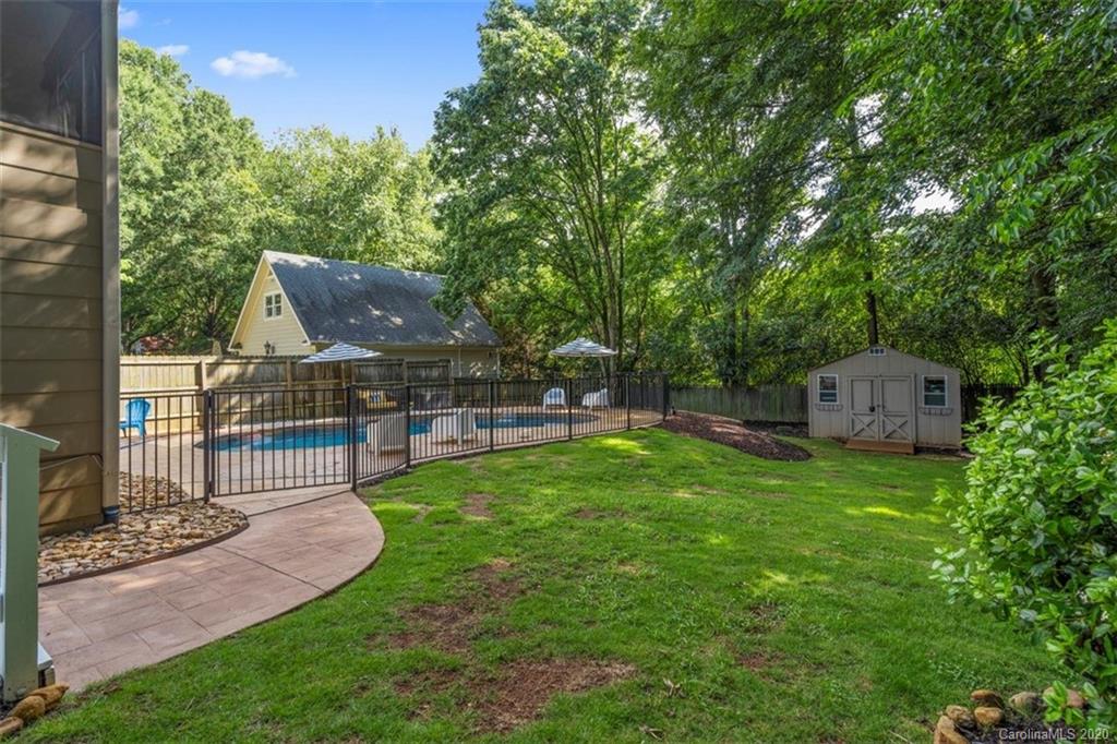 Beverly Woods - Residential