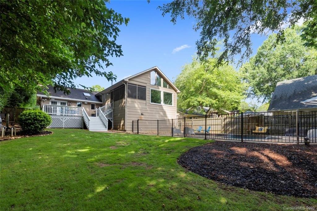 Beverly Woods - Residential