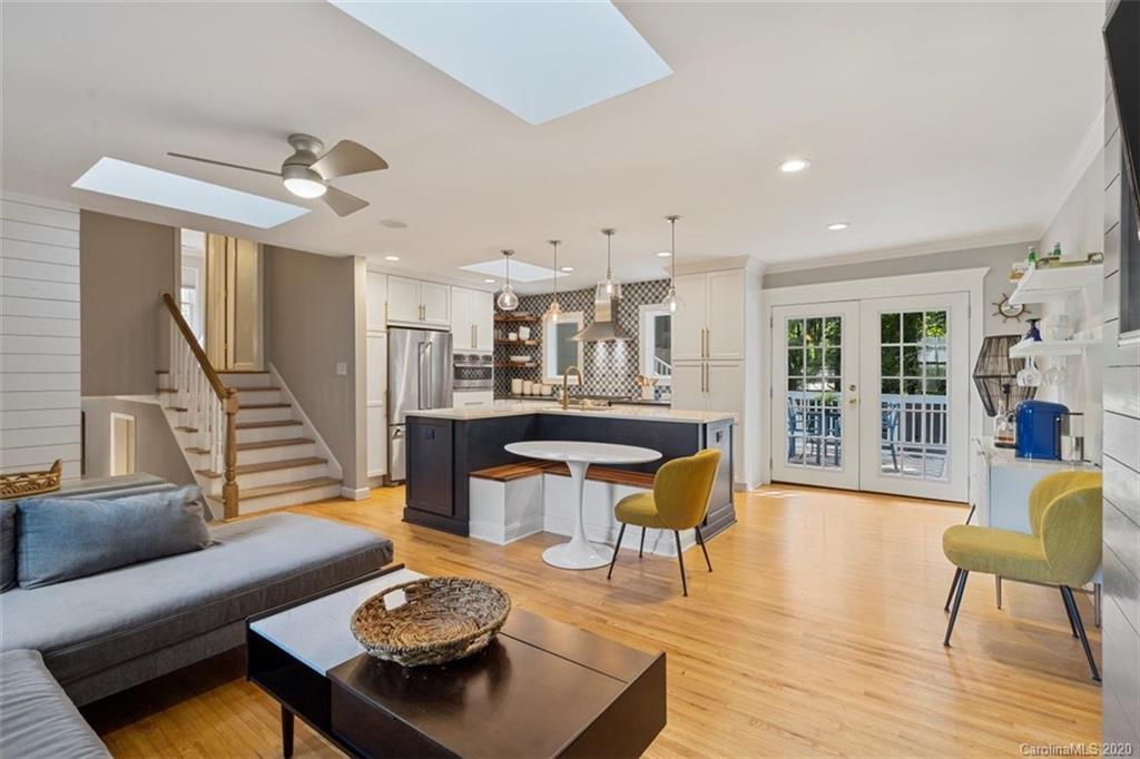 Beverly Woods - Residential