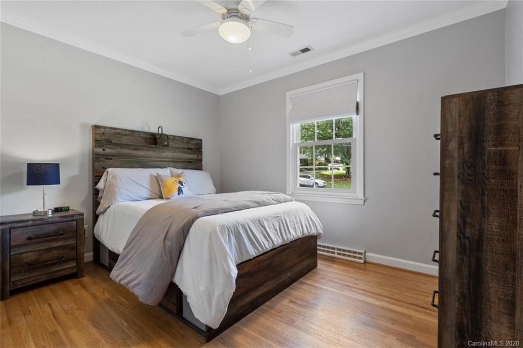 Beverly Woods - Residential