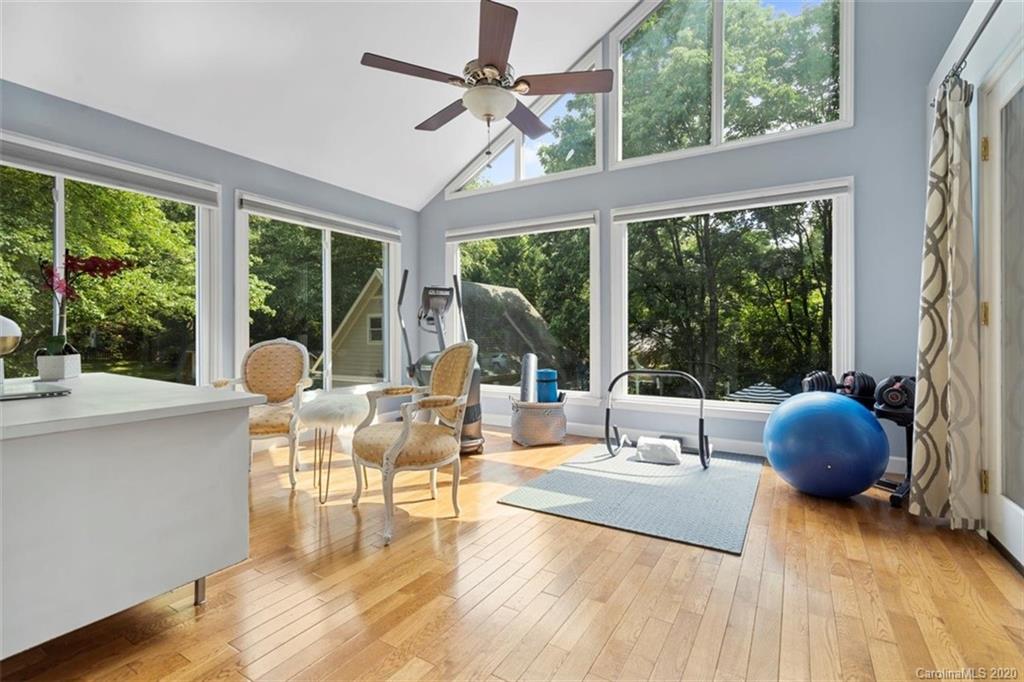 Beverly Woods - Residential