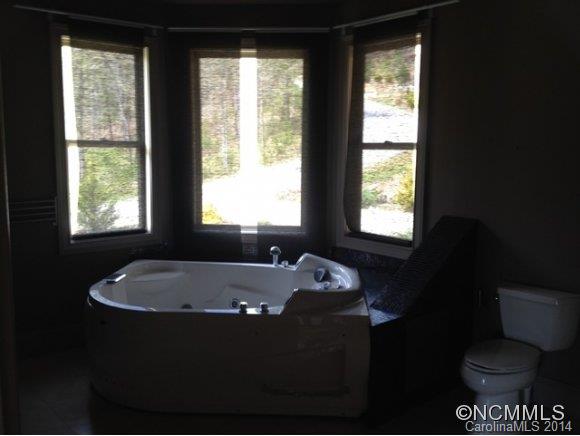 Crest Mountain - Residential