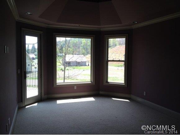 Crest Mountain - Residential