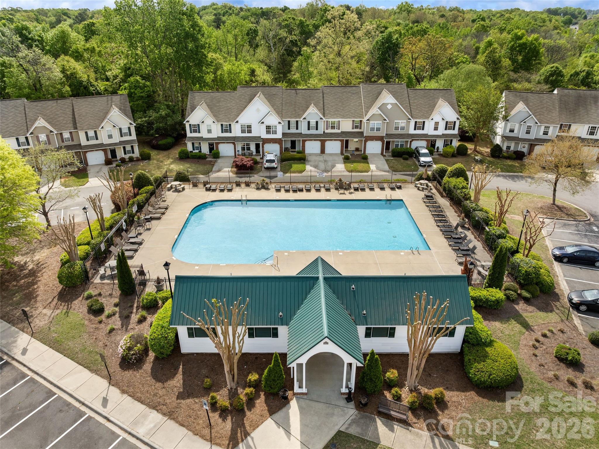 Lexington Commons - Residential