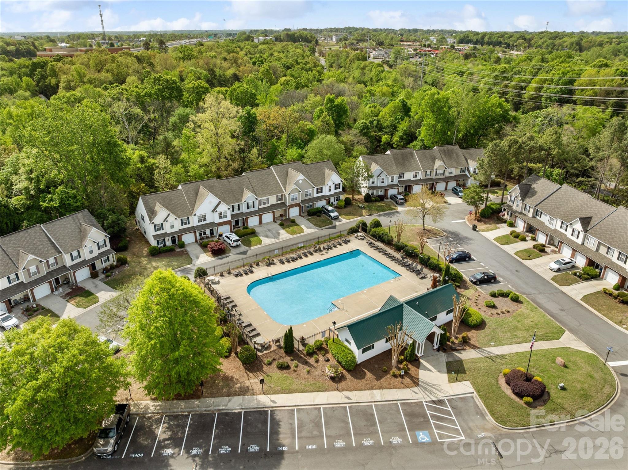 Lexington Commons - Residential