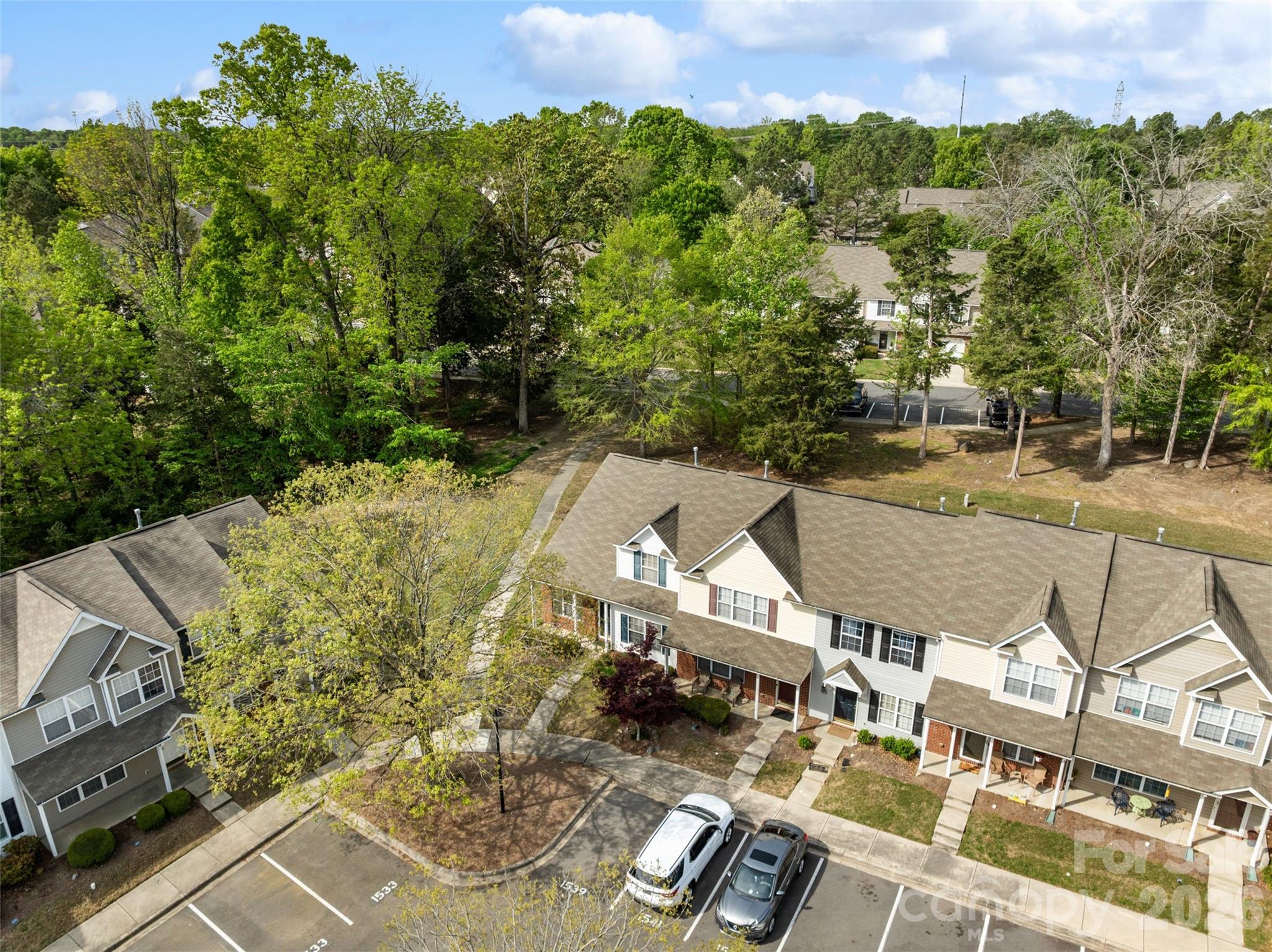 Lexington Commons - Residential