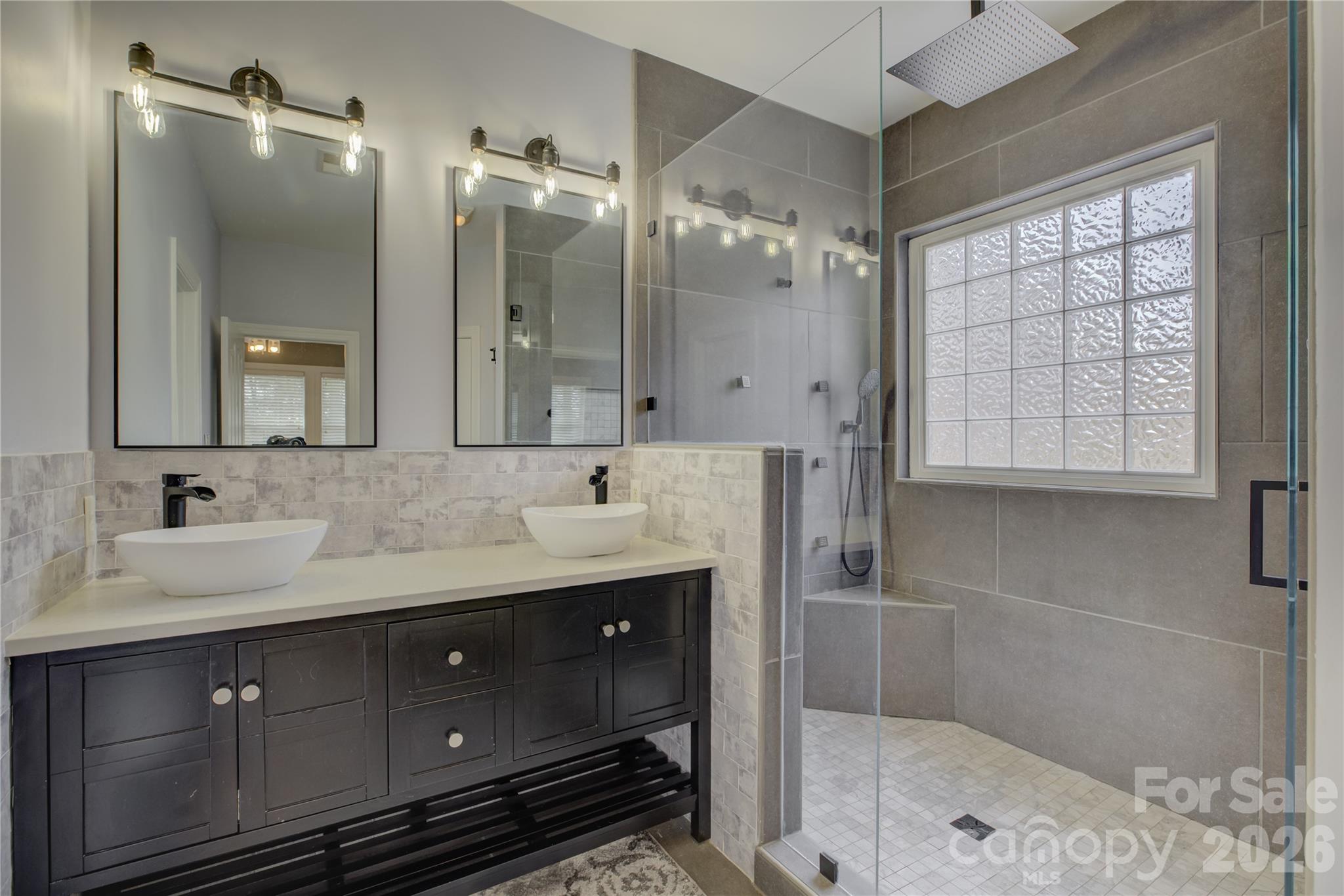 The Palisades - Residential