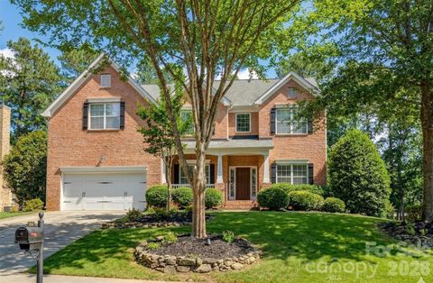 16624 Turtle Point Road Charlotte NC 28278