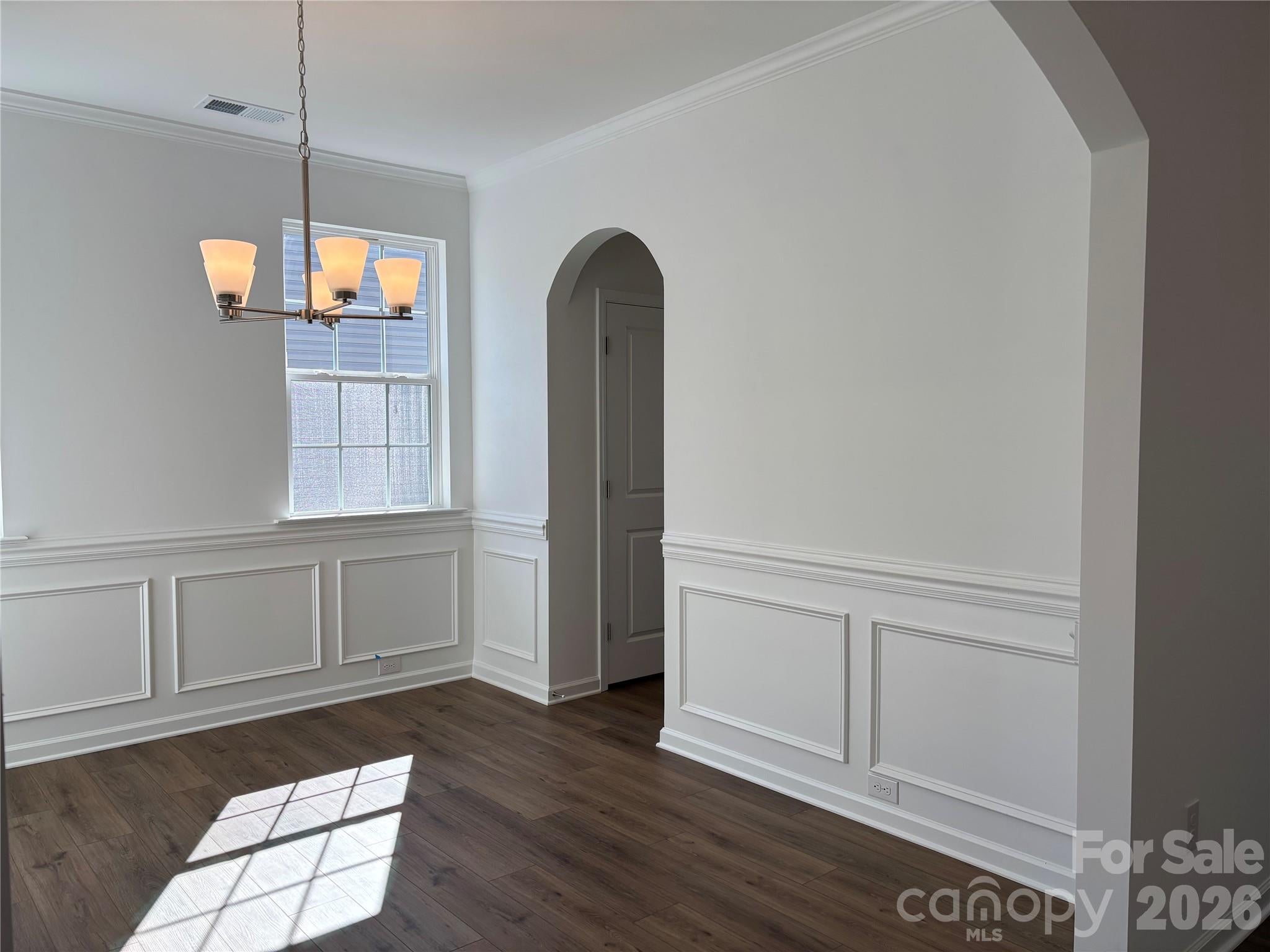 1735 Grassy Knoll Trail