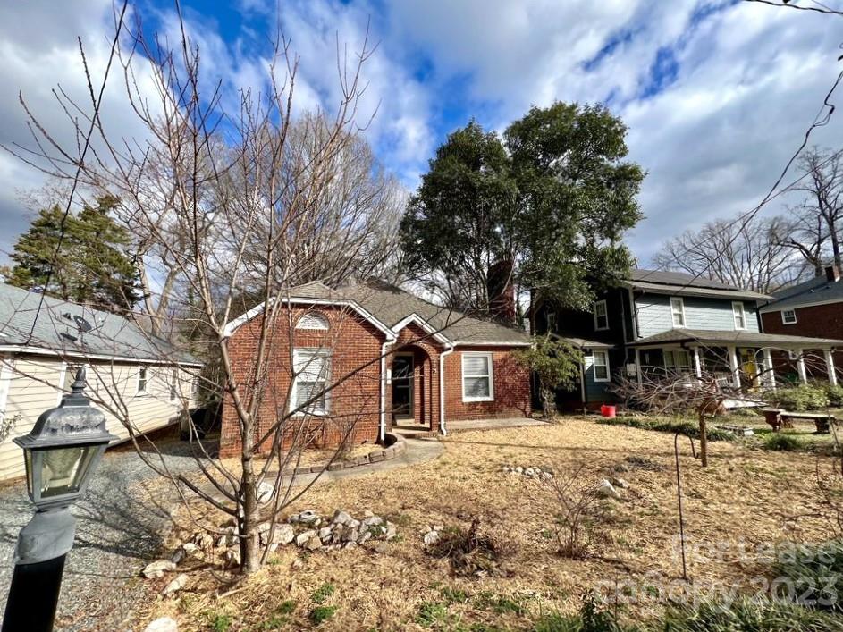 Oakhurst - Residential Lease