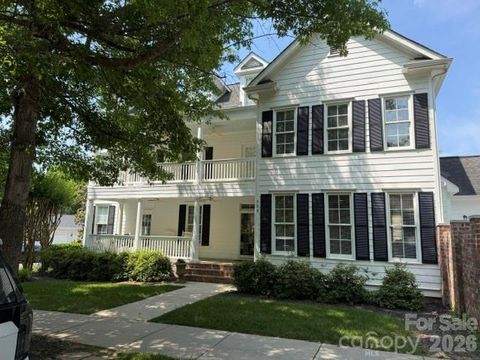 Photo of 904 Tuckerton Drive, Fort Mill, SC 29708 (MLS # 4384697)