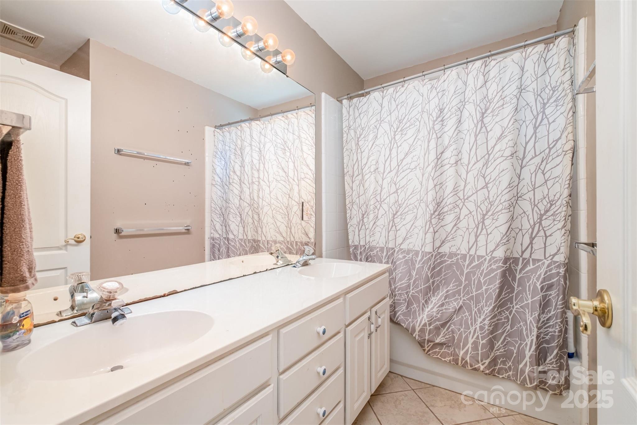 Highland Creek - Residential