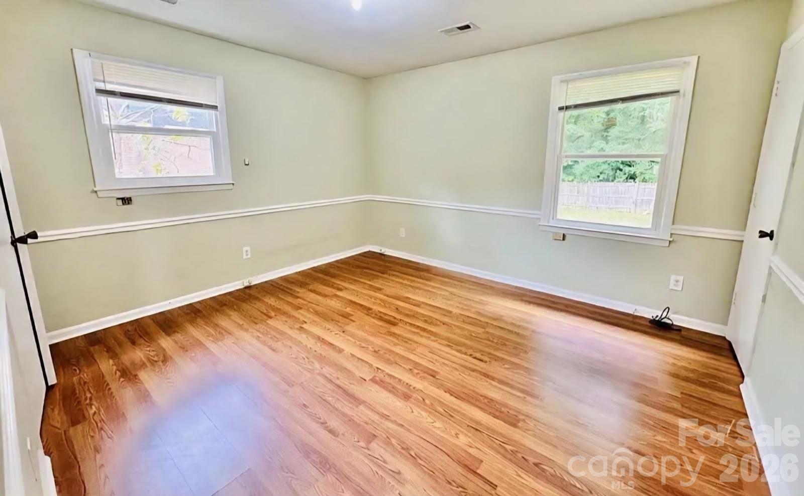 4824 Farm Pond Lane