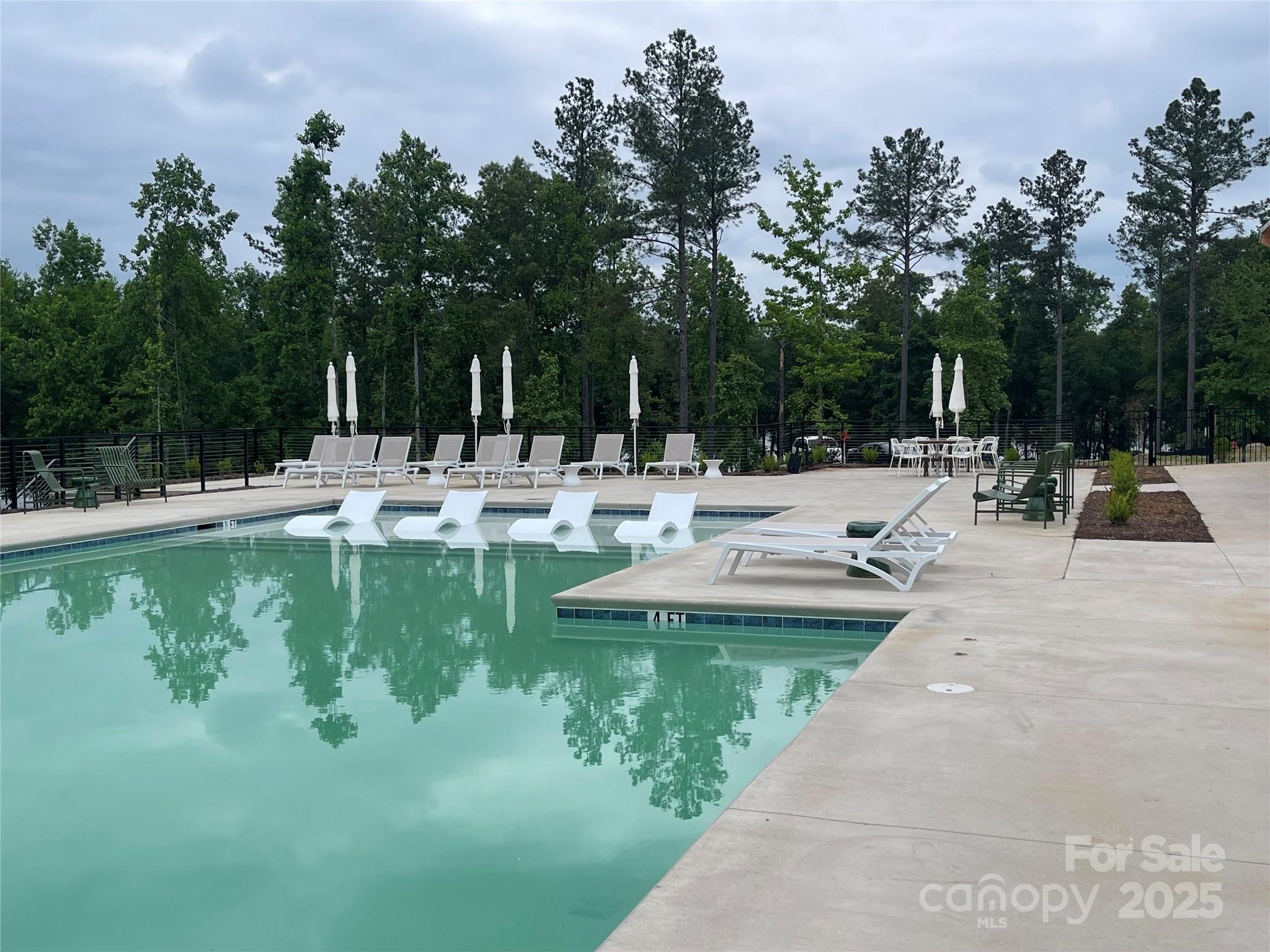 Lakeside Reserve - Land