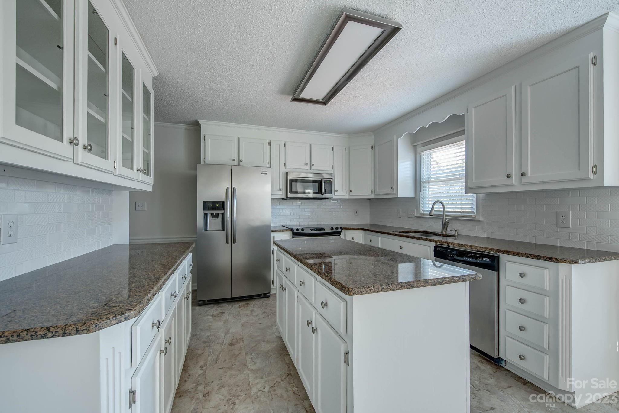 Colony Ridge - Residential