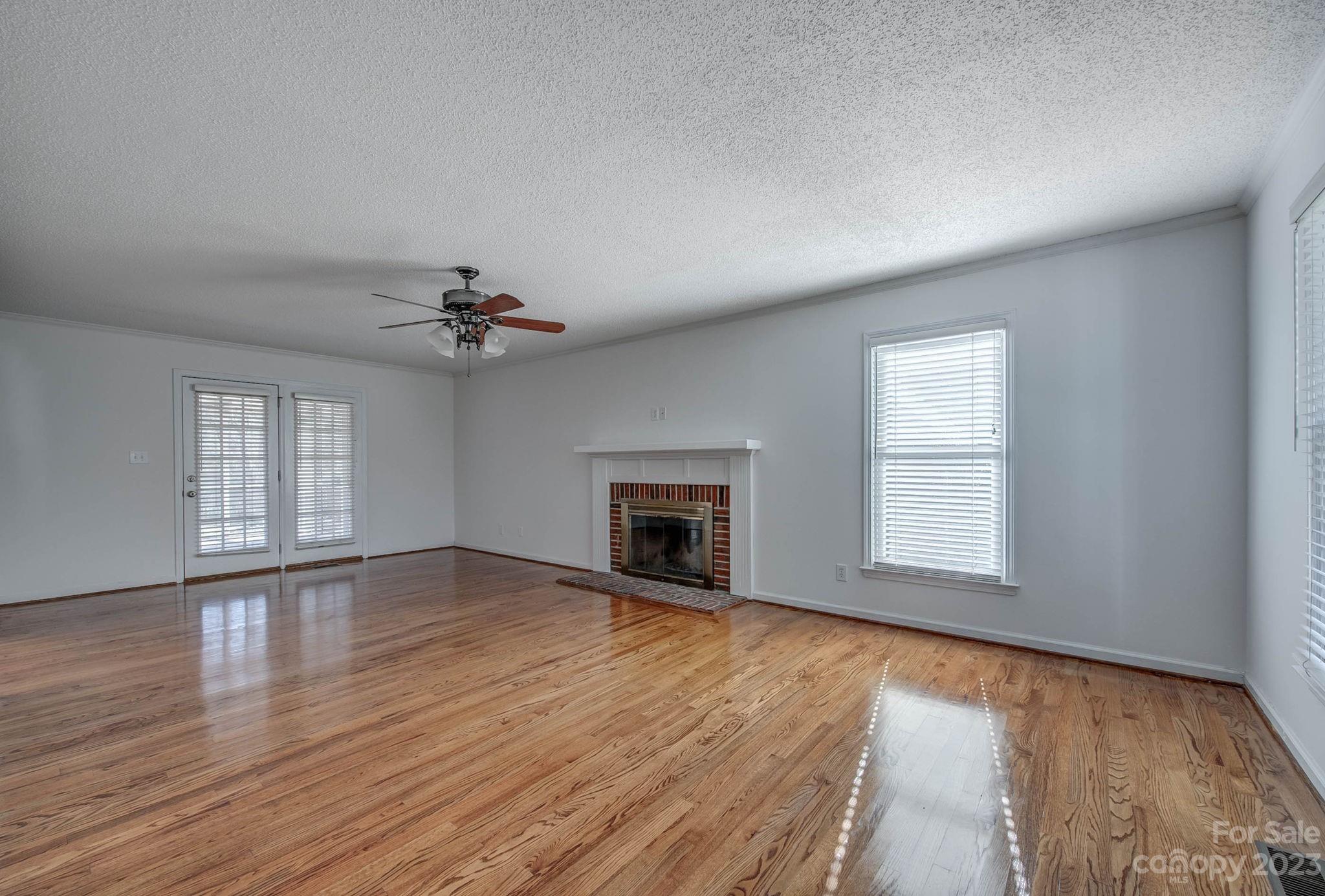 Colony Ridge - Residential