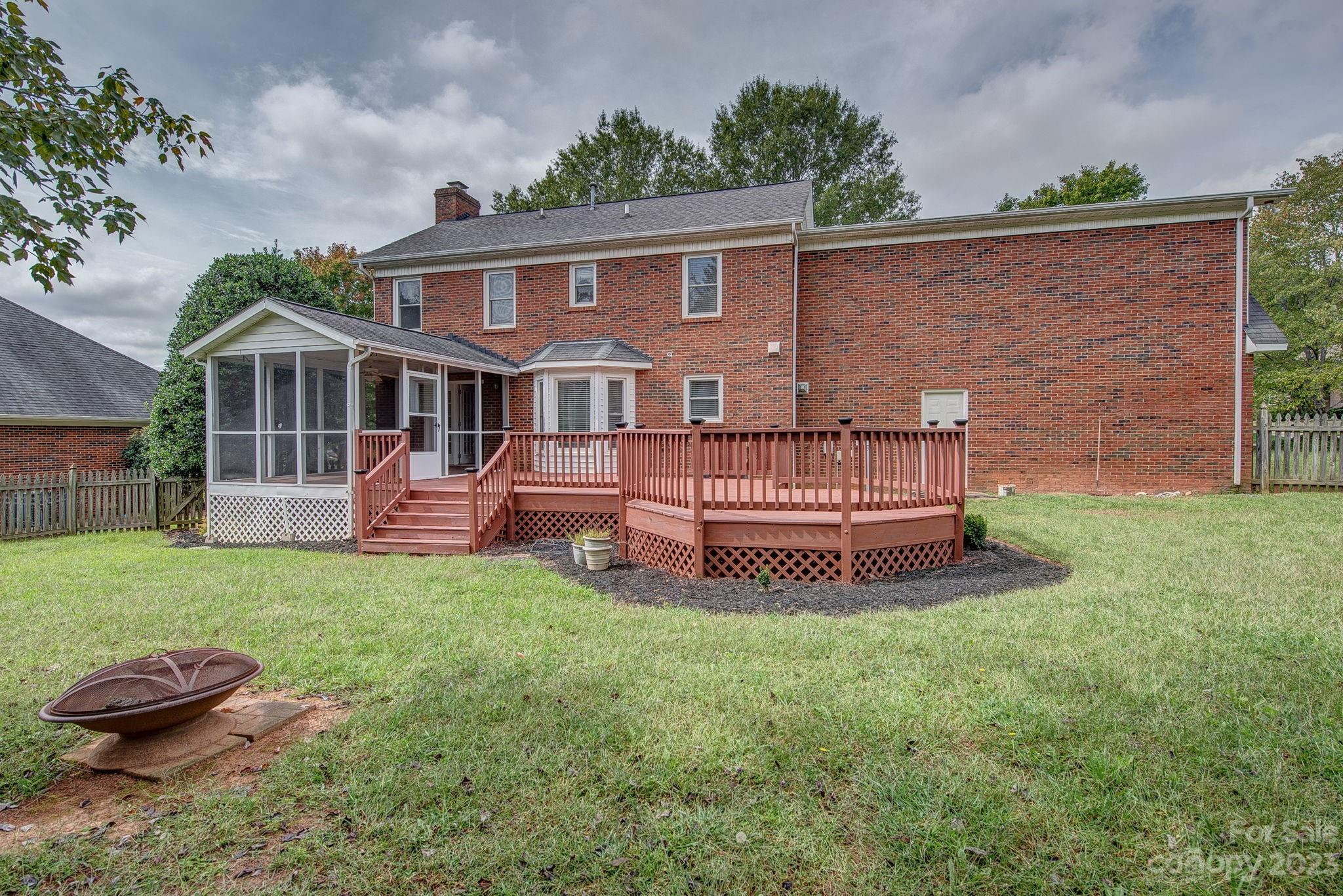 Colony Ridge - Residential