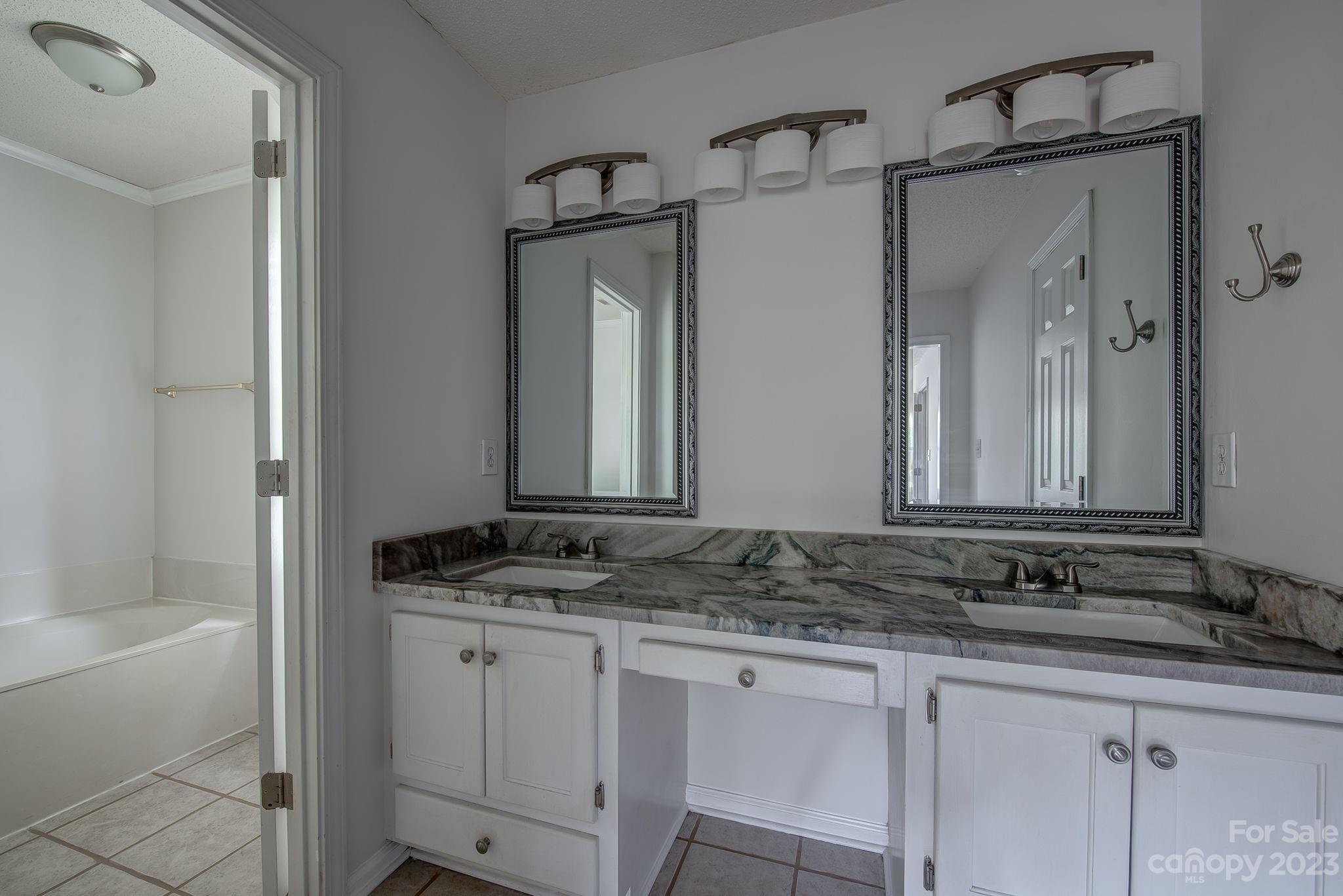 Colony Ridge - Residential