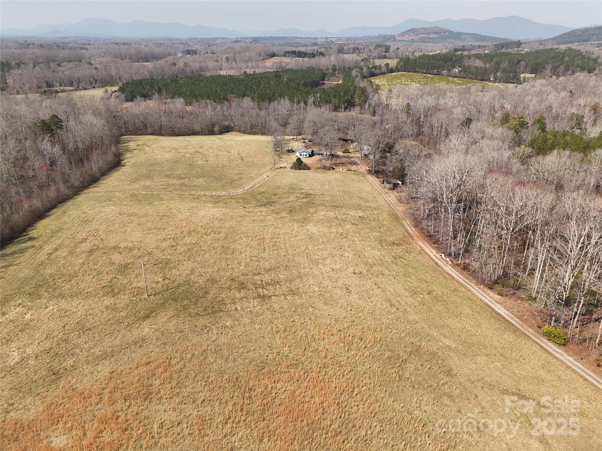 321 Ivie Trail