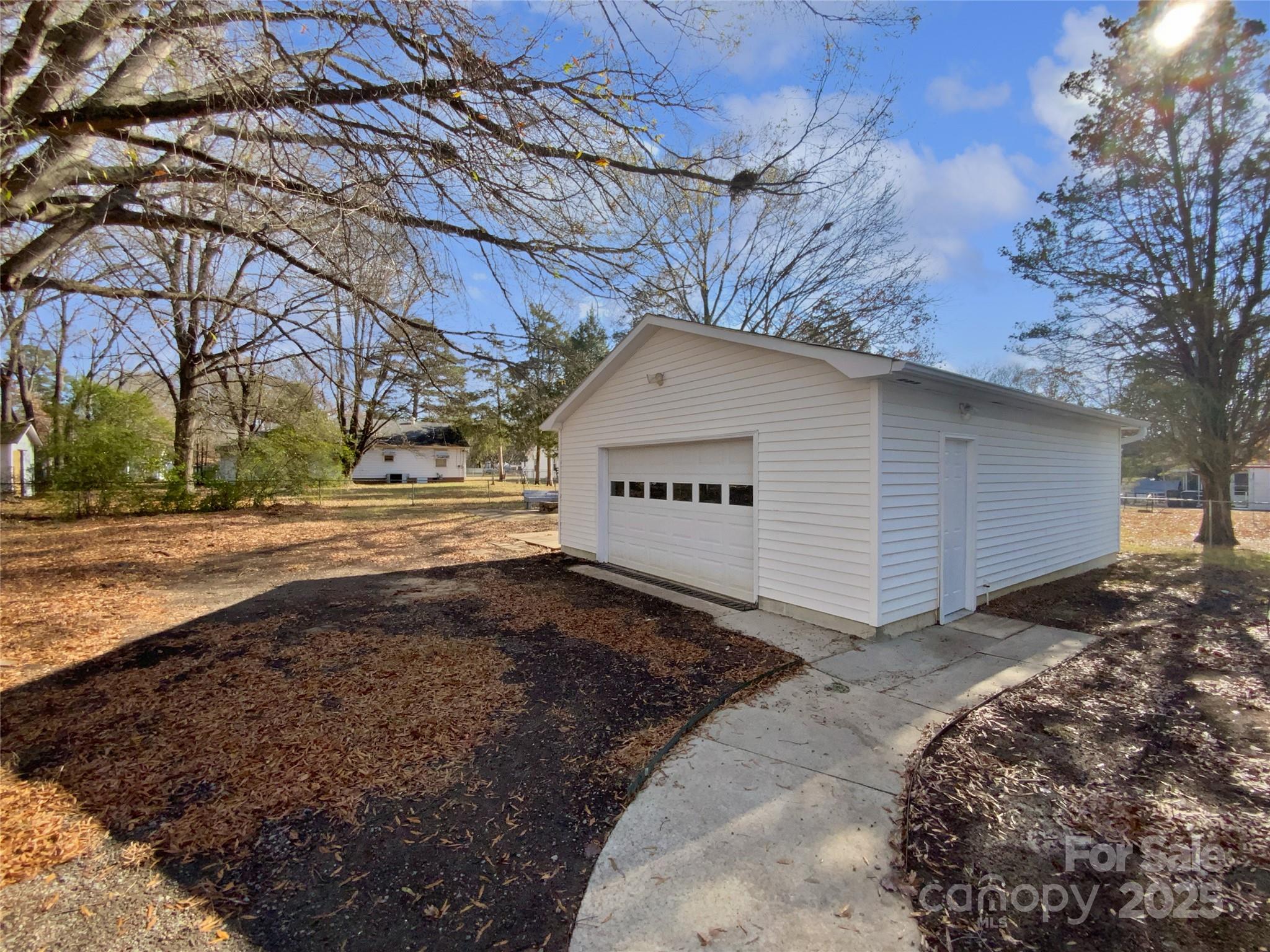 Royal Oaks - Residential