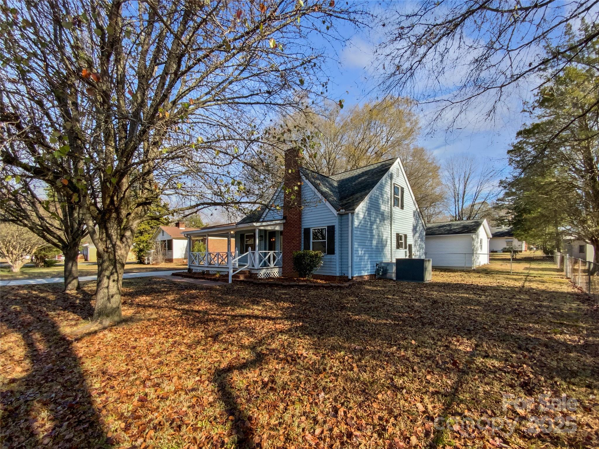 Royal Oaks - Residential