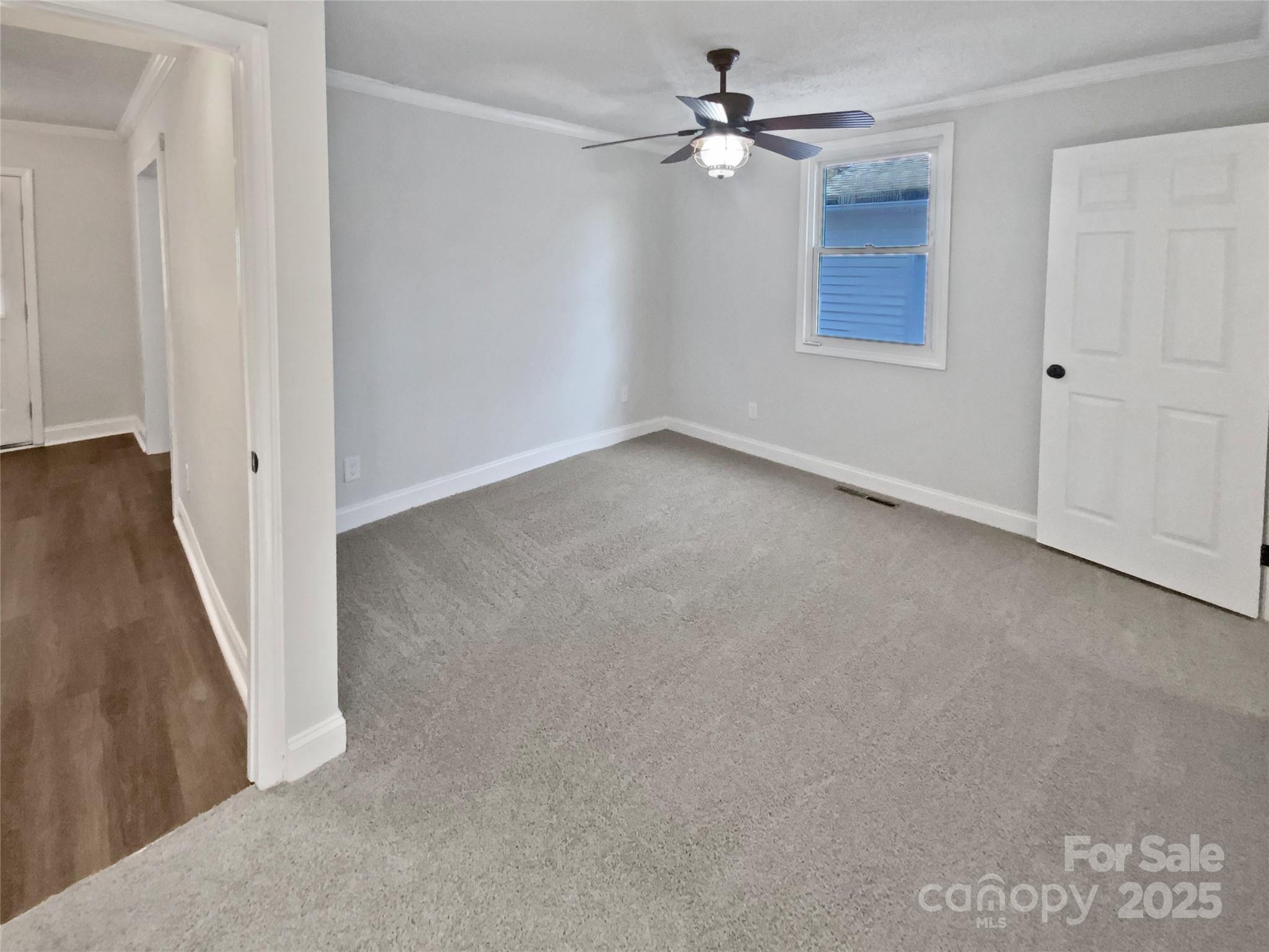 Royal Oaks - Residential