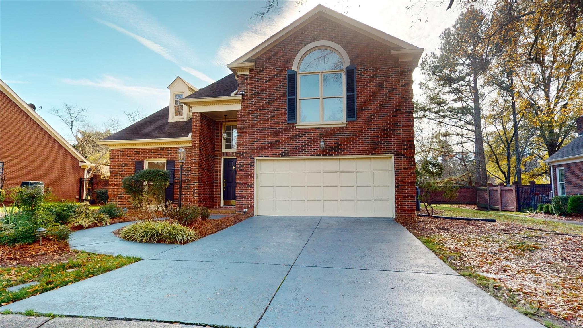 7031 Walton Heath Lane