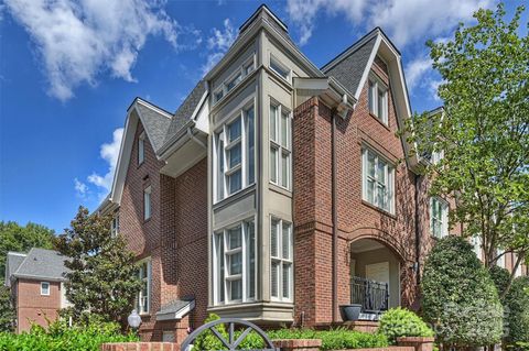 321 W 7th Street Charlotte NC 28202