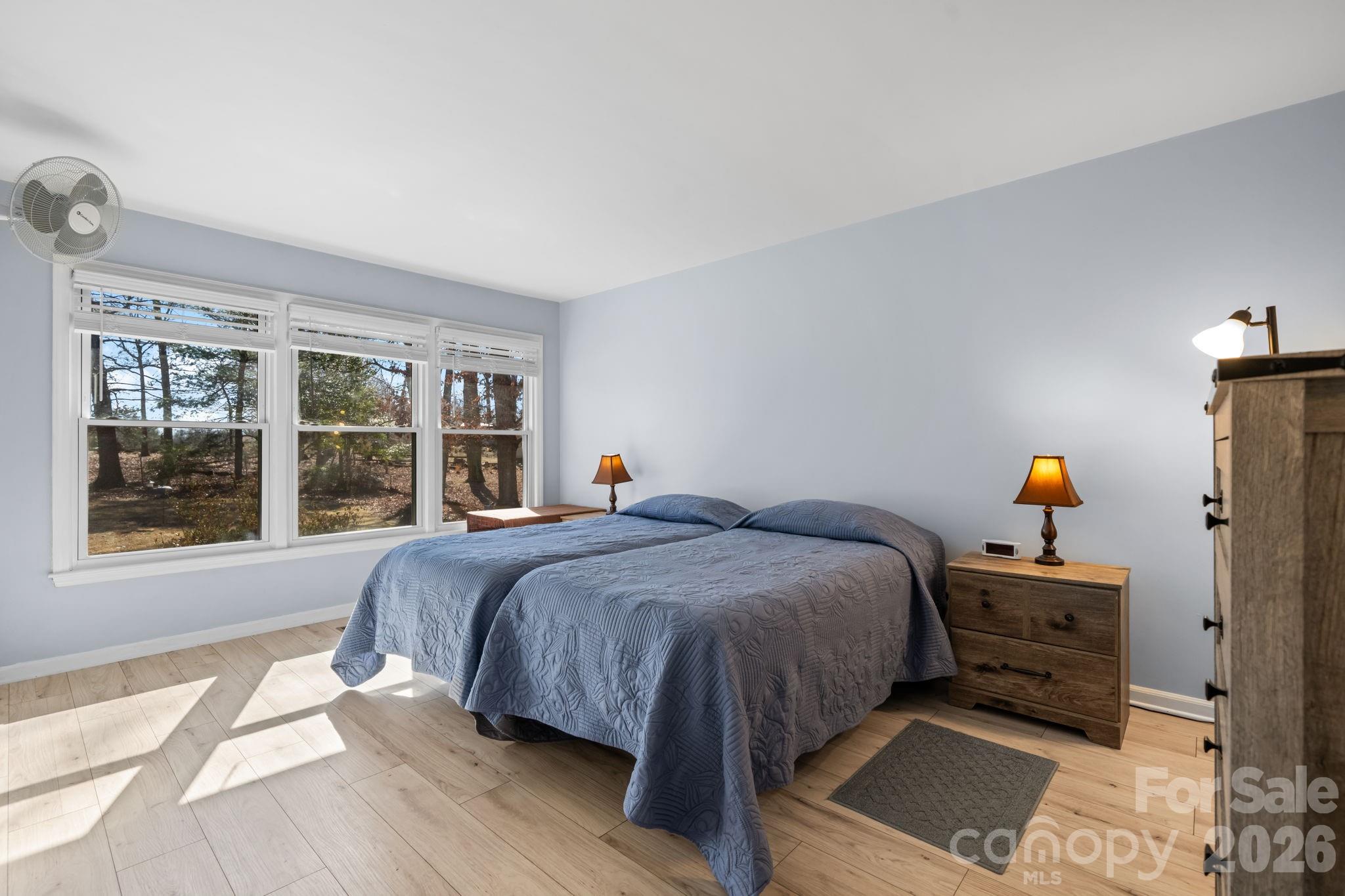 Sherwood Forest - Residential